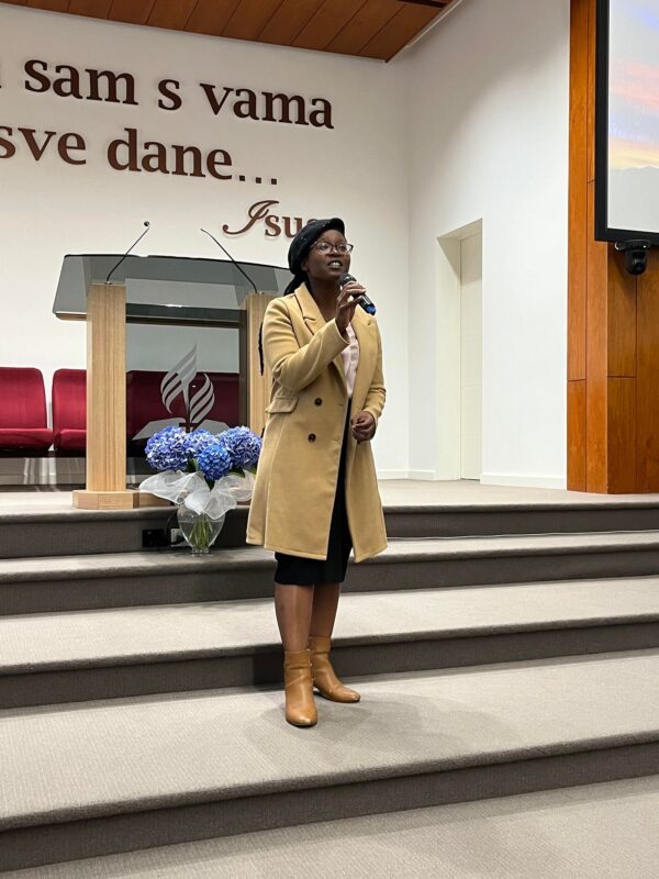 426984834_374702868744508_5677801913217825836_n