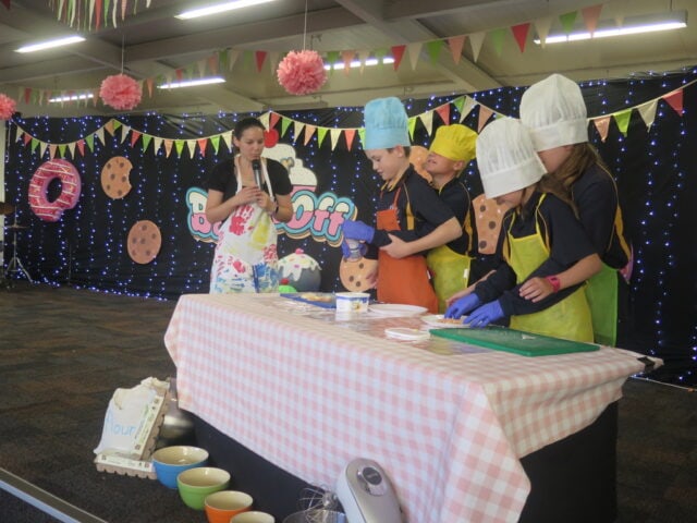 EC BAKE OFF 3