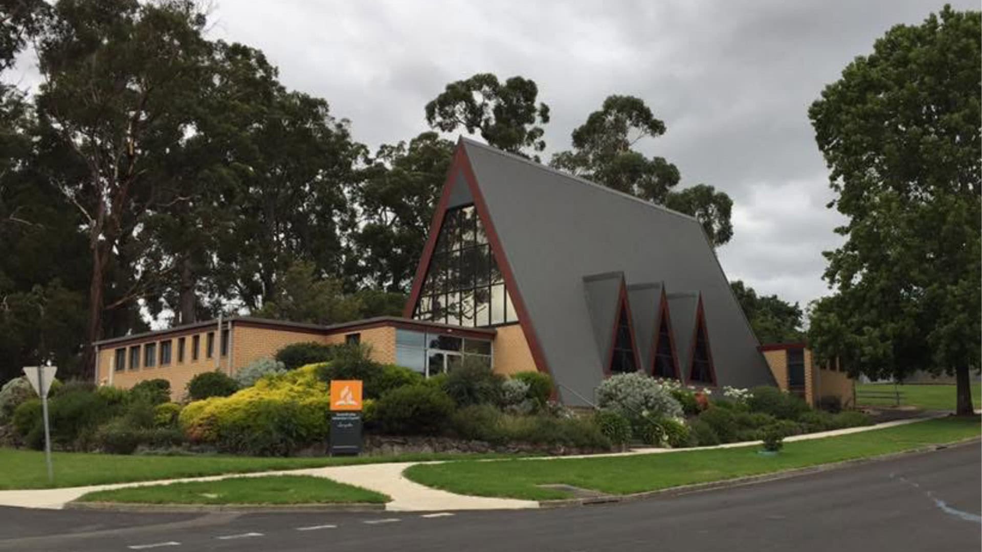 Leongatha Church Cover Image