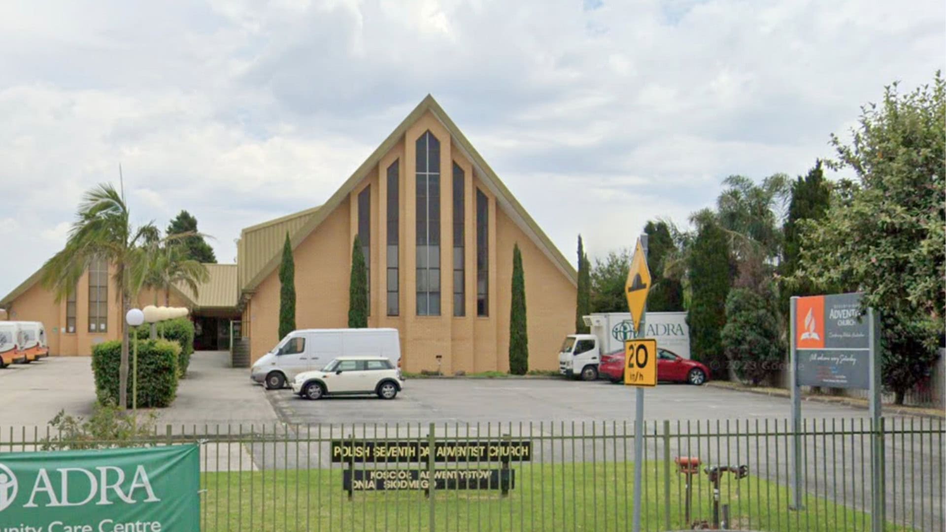 Dandenong Polish Church Cover Image